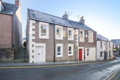 17 Mitchell Street, Crieff, PH7 3AG