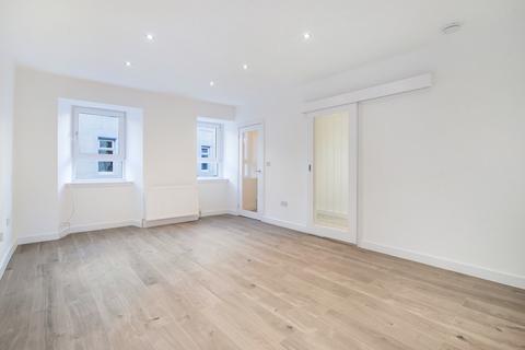 17 Mitchell Street, Crieff, PH7 3AG