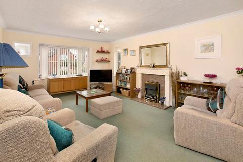 3 bedroom detached house for sale - Highgrove Park, Teignmouth, TQ14