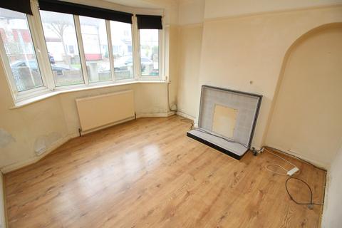 26 Buckland Way, Worcester Park, KT4 8NS