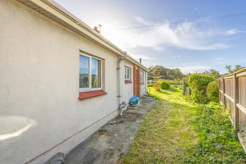 2 bedroom detached house for sale, La Route De La Hougue Du Pommier, Castel, Guernsey