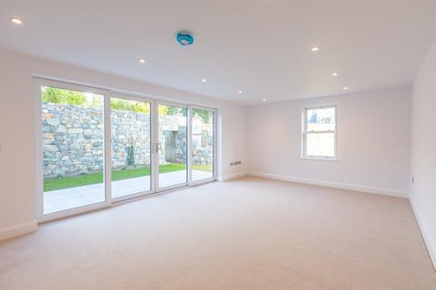 2 bedroom apartment for sale - Tertre Lane, Vale, Guernsey