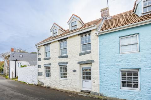 3 bedroom semi-detached house for sale, Route Du Coudre, St. Pierre du Bois, Guernsey
