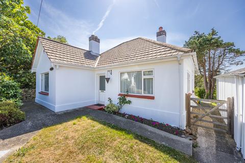 3 bedroom detached bungalow for sale - Damouettes Lane, Guernsey