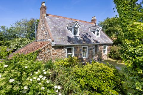 5 bedroom detached house for sale, Rue Des Falles, St. Pierre du Bois, Guernsey