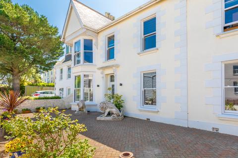 5 bedroom semi-detached house for sale, Les Gravees, St. Peter Port, Guernsey