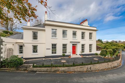 5 bedroom detached house for sale, Ruette Braye, St. Peter Port, Guernsey
