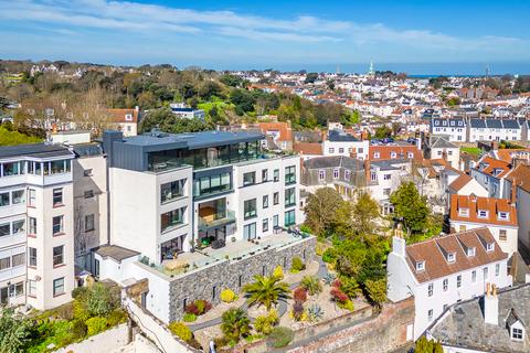 4 bedroom apartment for sale, Mont Havelet Court, St. Peter Port, Guernsey