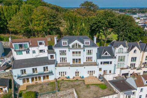 8 bedroom detached house for sale, Les Cotils, St. Peter Port, Guernsey