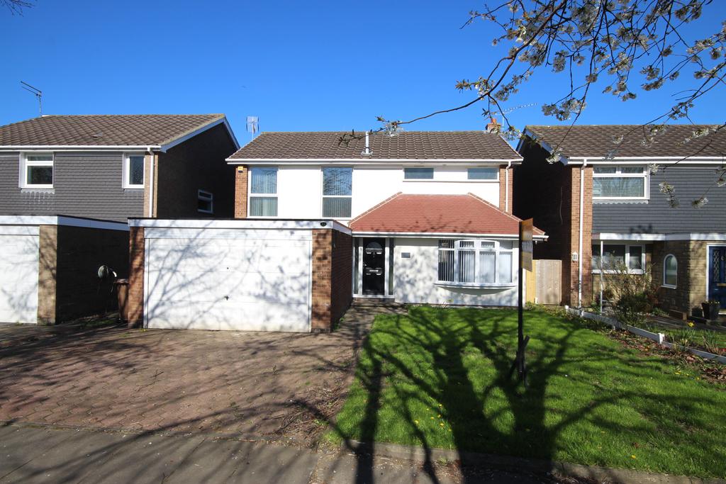 Clifton Grove, Beaumont Park, Whitley Bay, NE25 9UB 4 bed detached
