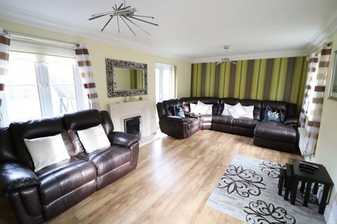 undefined, Sachfield Drive, Chafford Hundred RM16