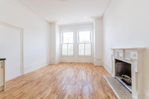 2 bedroom flat to rent - Lawrence Road, South Norwood, SE25