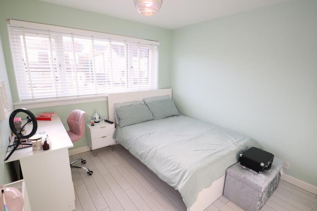 Bedroom two (2)