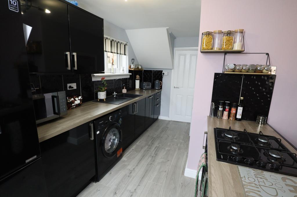 Kitchen (1)