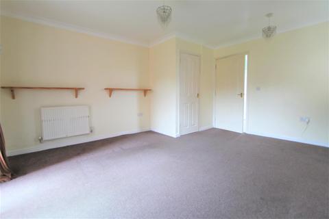 12 Blacksmith Place, Hamilton, Leicester, LE5 1US