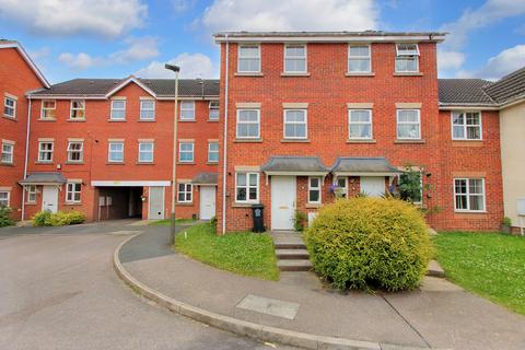12 Blacksmith Place, Hamilton, Leicester, LE5 1US