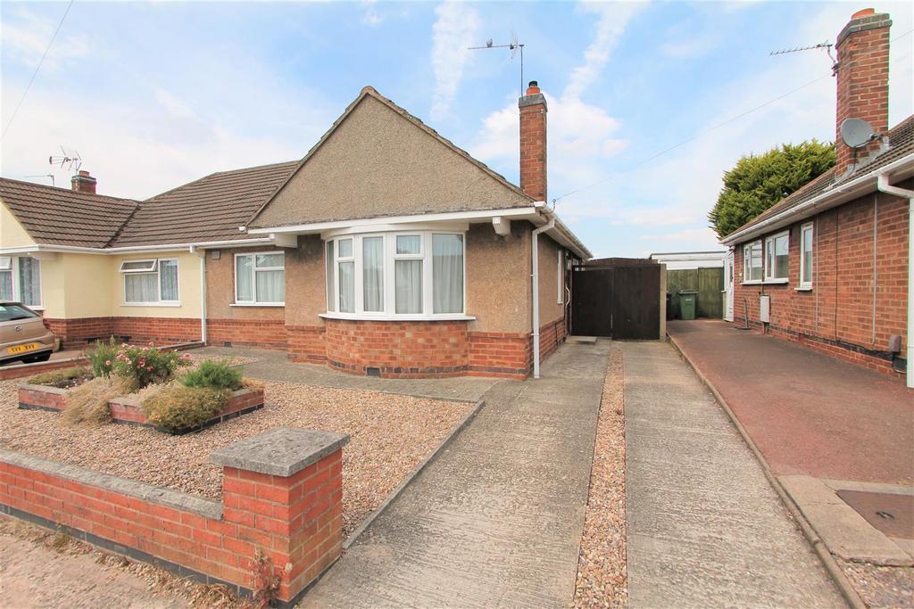Chestnut Avenue, Oadby, Leicester, LE2 2 bed semidetached bungalow £