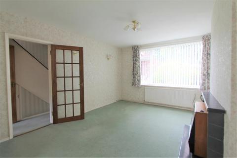 4 bedroom semi-detached house for sale - Coombe Rise, Oadby, Leicester, LE2
