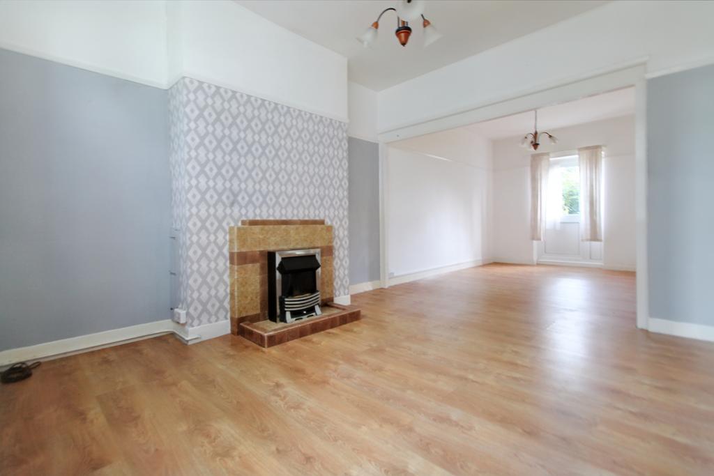 Sheringham Road, Off Abbey Lane, Leicester, LE4 3 bed semidetached
