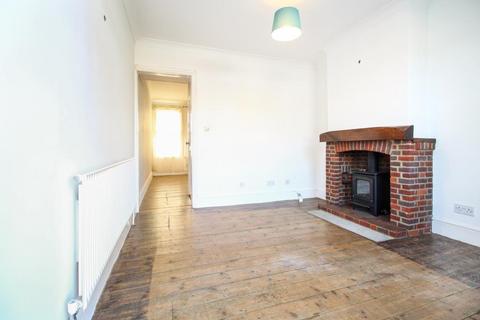 2 bedroom terraced house to rent, Lower Anchor Street, Chelmsford, Essex, CM2