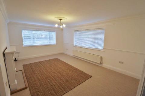 8 Brunel Close, Weston-super-mare, BS24 9JB
