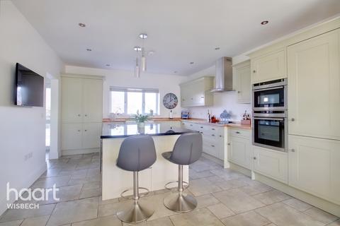 5 bedroom detached house for sale - March Riverside, Upwell