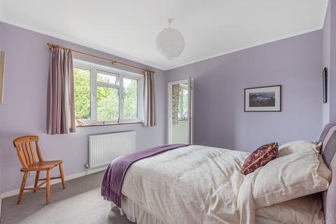 11 Beech Close, Effingham, Leatherhead, KT24 5PQ