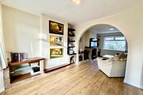 4 bedroom semi-detached house for sale, Rosamund Avenue, Off Narborough Road South