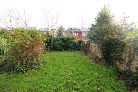 3 bedroom terraced house to rent, Warminster Road, London, SE25