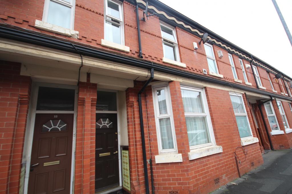 3 Bedroom Mid Terrace for Sale