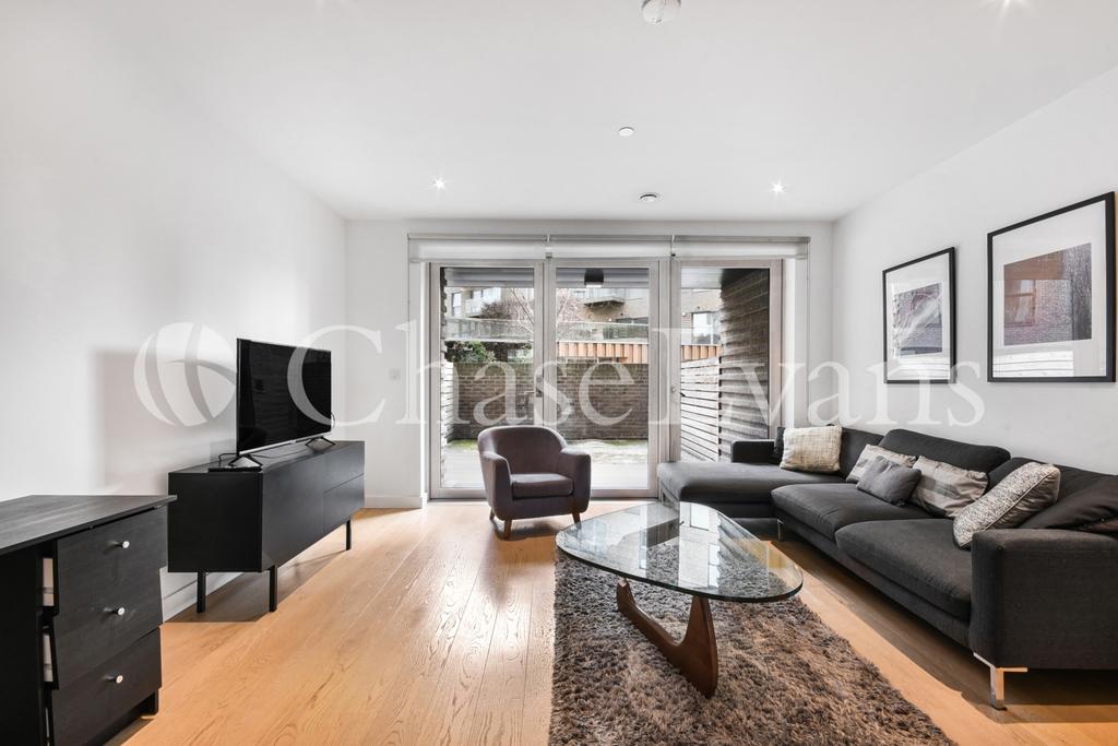 Blackwood Apartments, Elephant & Castle, London SE17 3 bed apartment