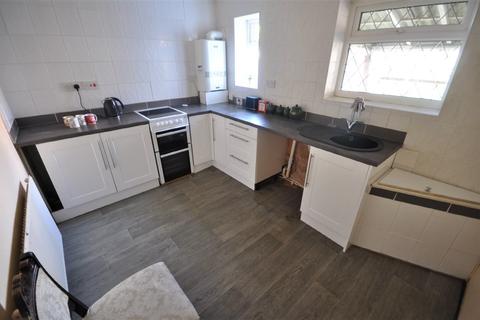 12 Orchard Lane, Moorends, Doncaster, DN8 4PX
