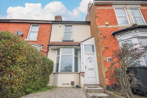 2 bedroom terraced house to rent, Hagley Road West, Oldbury/Quinton, B68