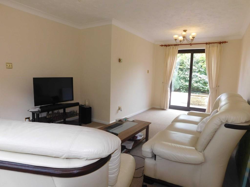 Horton Road, Springwood, Kings Lynn 3 bed detached house £995 pcm (£230 pw)