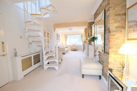35 Chelsfield Lane, Orpington, BR5 4HG