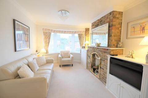 35 Chelsfield Lane, Orpington, BR5 4HG