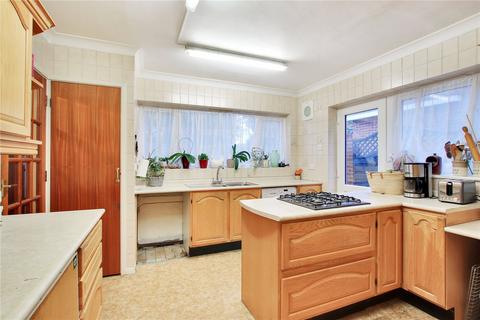 Geness New Barn Road, Longfield, DA3 7JJ