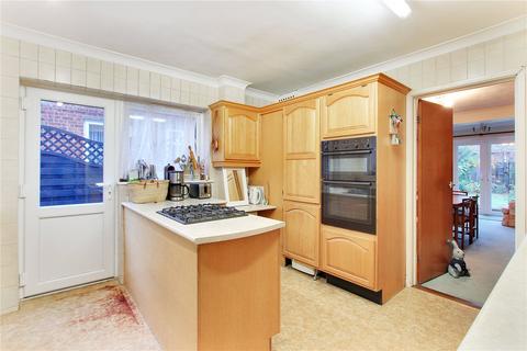 Geness New Barn Road, Longfield, DA3 7JJ