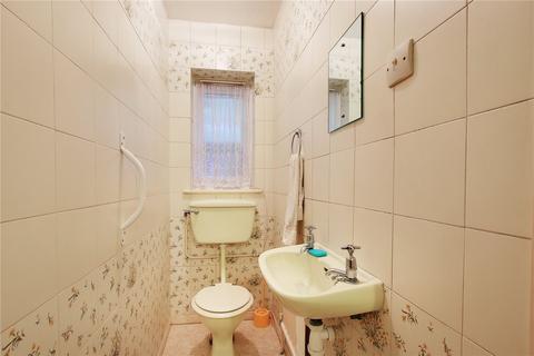Geness New Barn Road, Longfield, DA3 7JJ