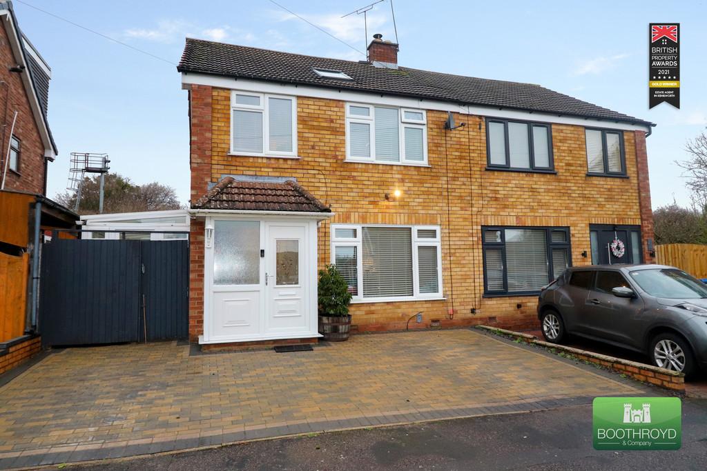 Kemp Close, Warwick 4 bed semidetached house £335,000