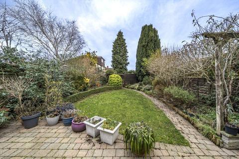 20 Gilmore Crescent, Ashford, TW15 2DB