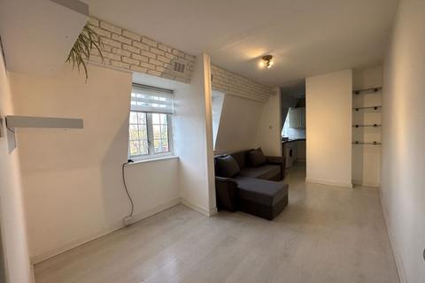43 Aeroville, London, NW9 5JT