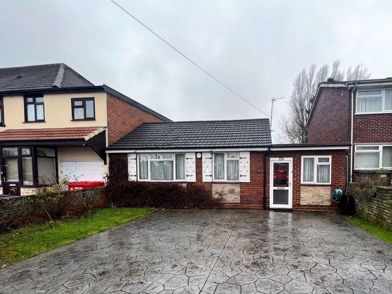 Wolverhampton Road East, Parkfields, Wolverhampton WV4 3 bed bungalow