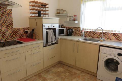 undefined, A spacious part furnished one bedroom flat in St Leonards.