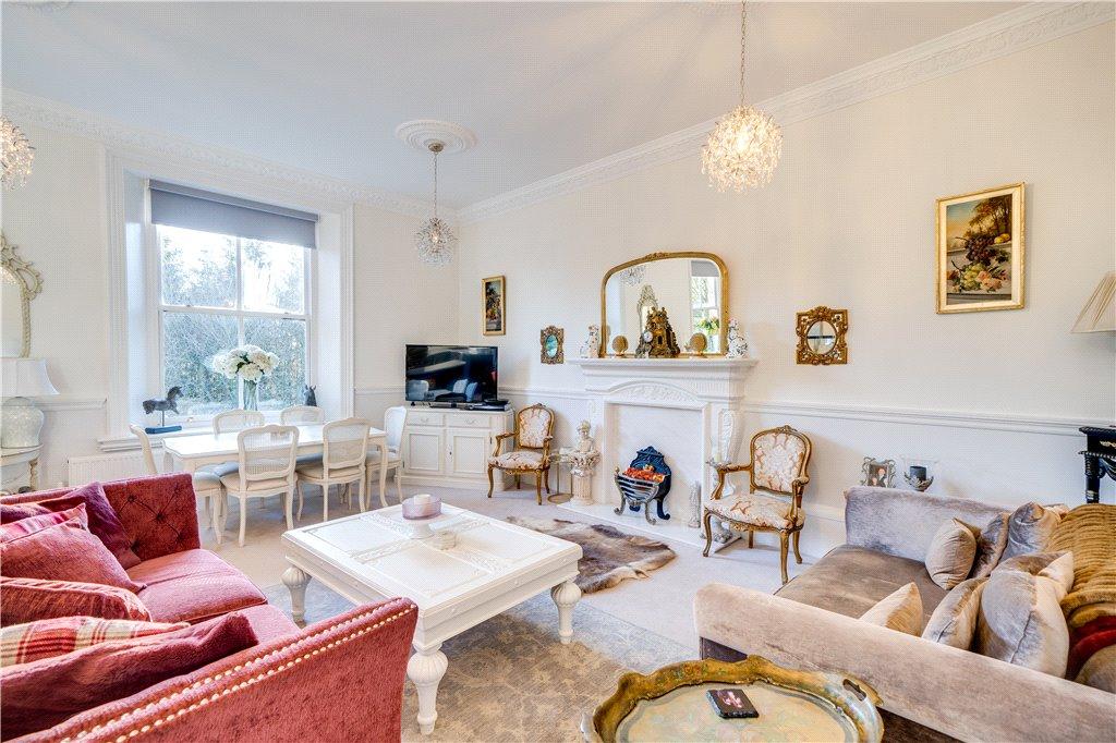 Sitting Area