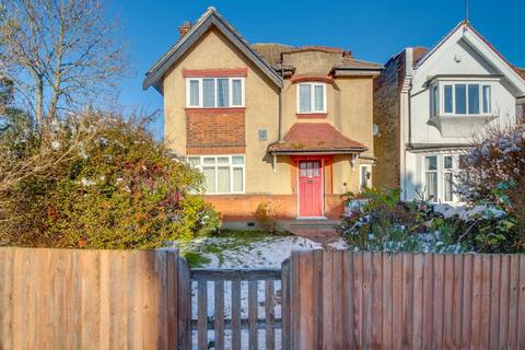 2 bedroom flat for sale - Holdenhurst Avenue, North Finchley, N12