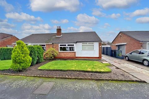 2 bedroom semi-detached bungalow for sale - Wilmslow Crescent, Thelwall, Warrington, WA4
