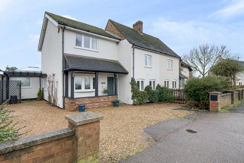 3 Deadmans Cross, Shefford, SG17 5QQ