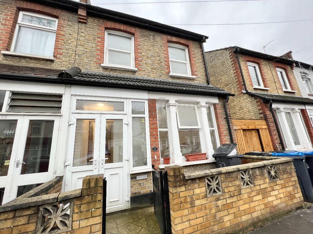 Cecil Road, Croydon House share £1,000 pcm (£231 pw)