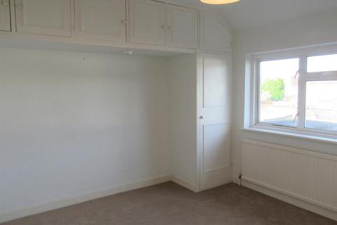 6 Chestnut Close, Carshalton, SM5 2AQ
